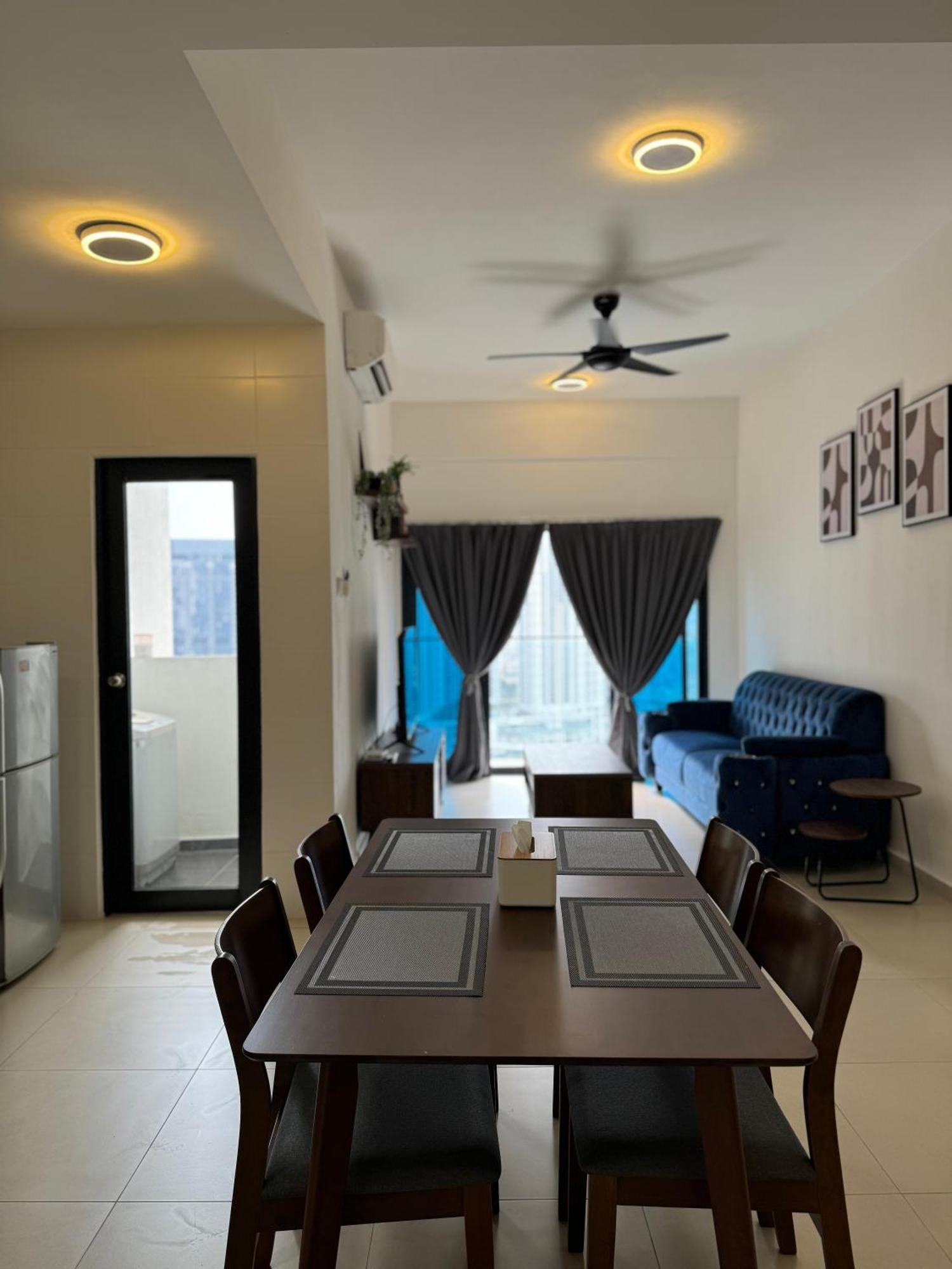 Reizz Residence By Nexus Suites Kuala Lumpur Esterno foto