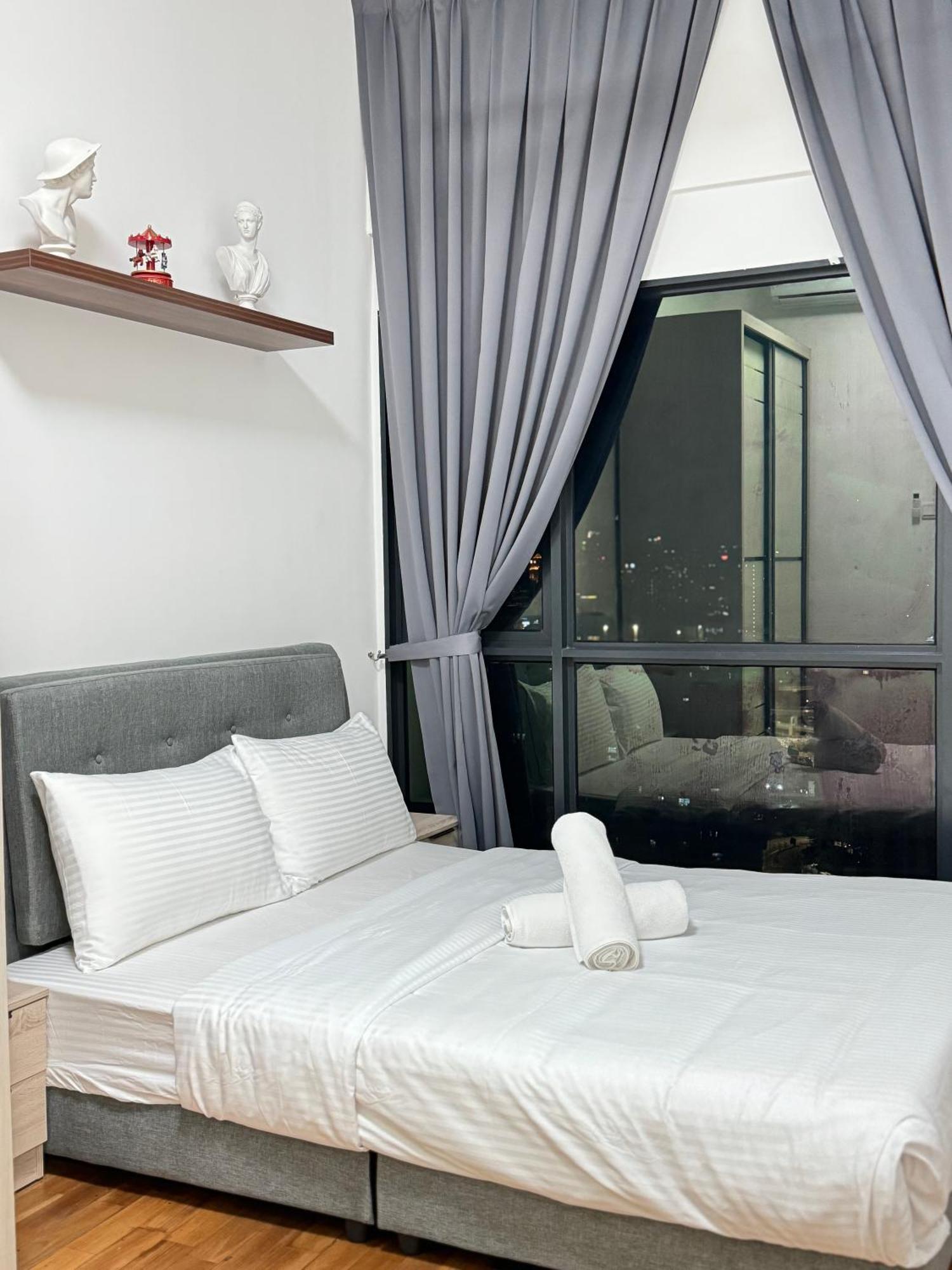 Reizz Residence By Nexus Suites Kuala Lumpur Esterno foto